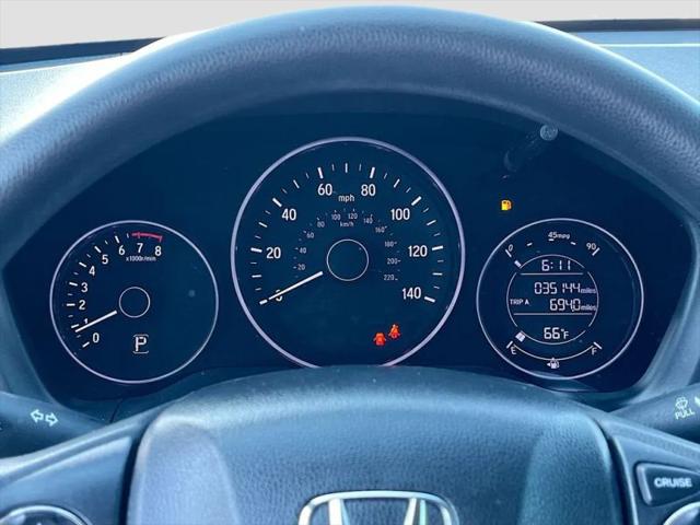 2022 Honda HR-V 2WD LX