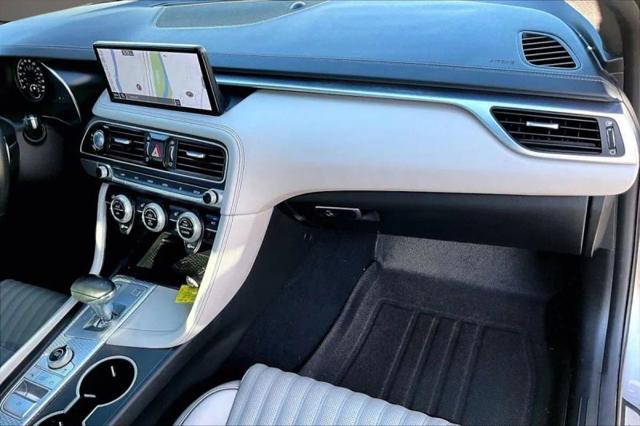 2023 Genesis G70 2.0T RWD