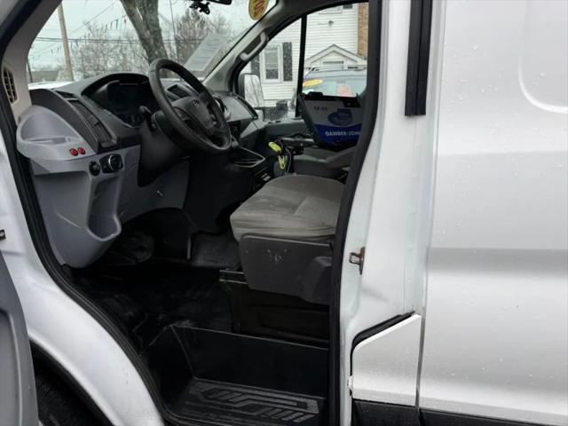 2016 Ford Transit w/60/40 Side Door w/RWB
