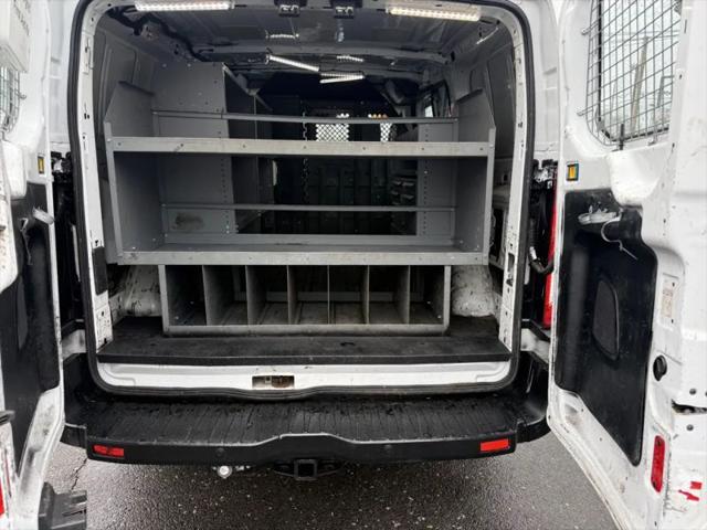 2016 Ford Transit w/60/40 Side Door w/RWB