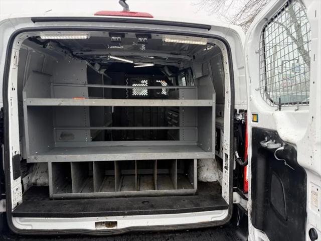 2016 Ford Transit w/60/40 Side Door w/RWB