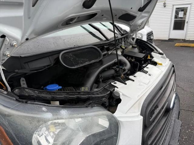 2016 Ford Transit w/60/40 Side Door w/RWB