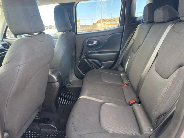 2023 Jeep Renegade Latitude 4x4