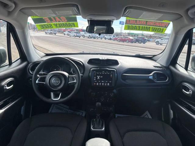2023 Jeep Renegade Latitude 4x4