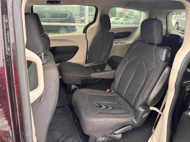 2017 Chrysler Pacifica Touring