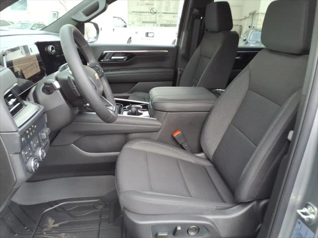 2026 Chevrolet Suburban LS, 4WD