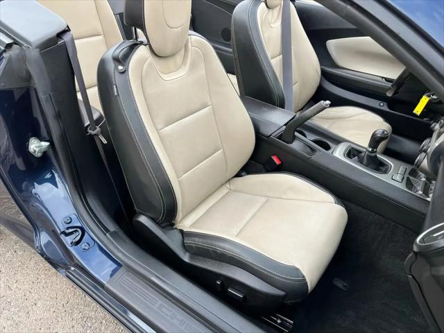 2015 Chevrolet Camaro 2LT