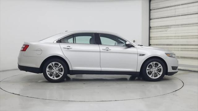 2016 Ford Taurus SEL