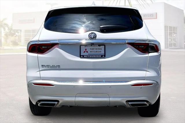2023 Buick Enclave Essence FWD