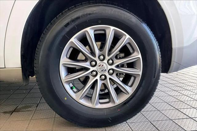 2023 Buick Enclave Essence FWD