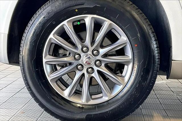 2023 Buick Enclave Essence FWD