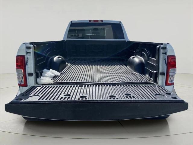 2022 Ram 2500 Big Horn Crew Cab 4x4 8' Box