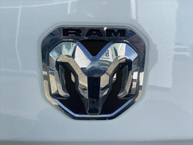 2022 Ram 2500 Big Horn Crew Cab 4x4 8' Box