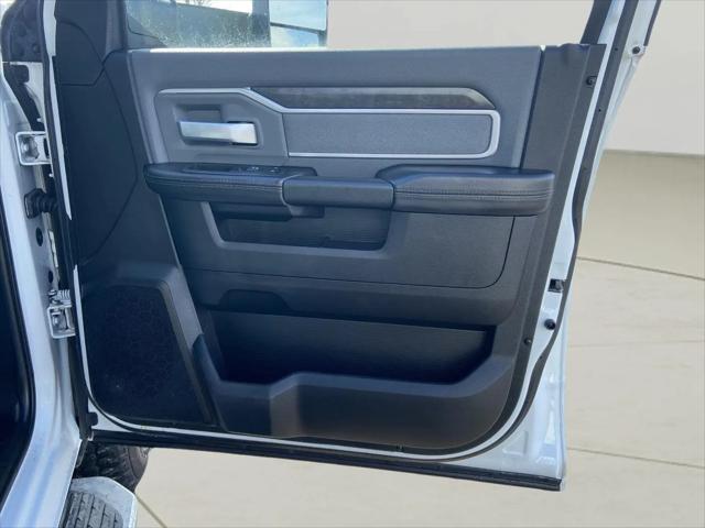 2022 Ram 2500 Big Horn Crew Cab 4x4 8' Box