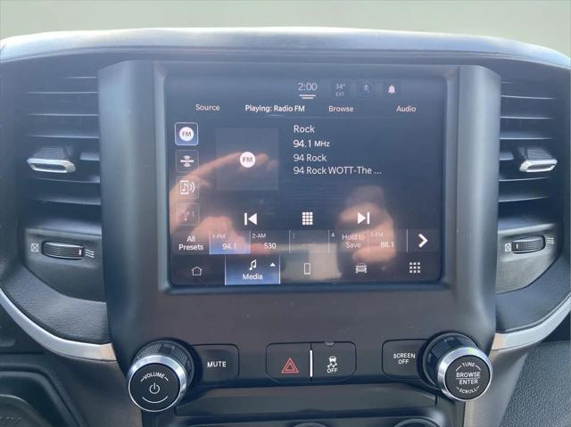 2022 Ram 2500 Big Horn Crew Cab 4x4 8' Box