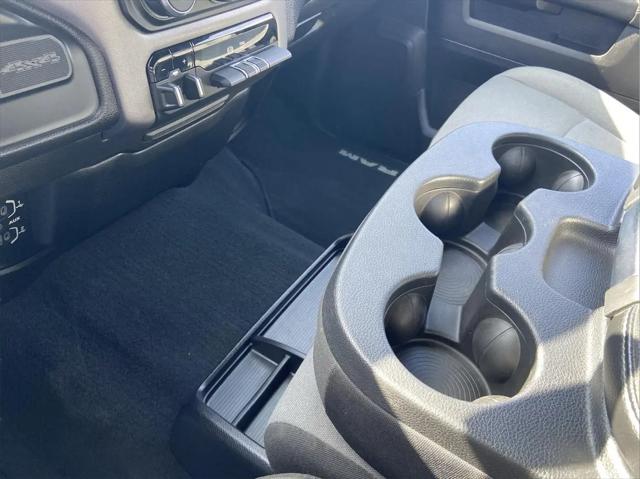 2022 Ram 2500 Big Horn Crew Cab 4x4 8' Box
