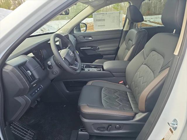 2026 Nissan Pathfinder Platinum