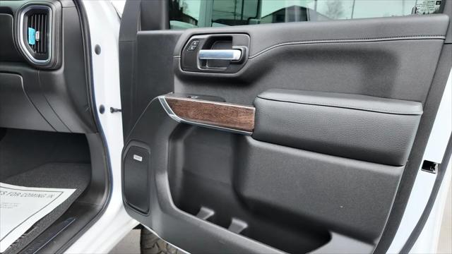 2020 GMC Sierra 2500HD 4WD Crew Cab Standard Bed Denali