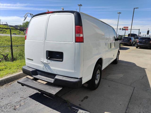 2017 Chevrolet Express Work Van