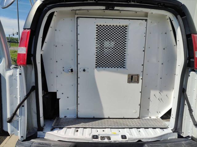 2017 Chevrolet Express Work Van