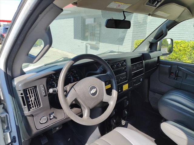 2017 Chevrolet Express Work Van