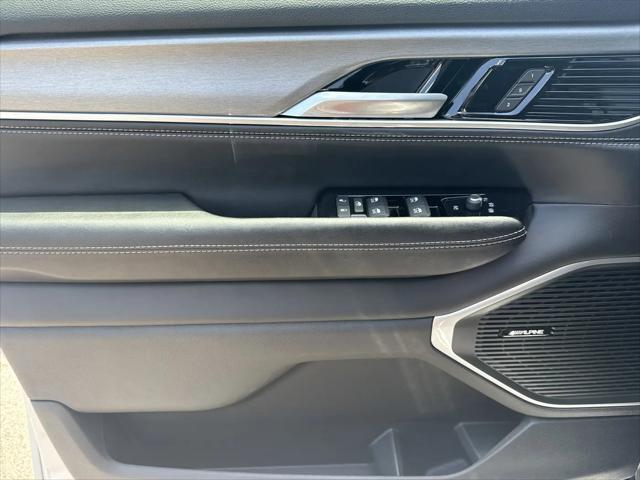 2026 Jeep Grand Wagoneer Upland 4x4