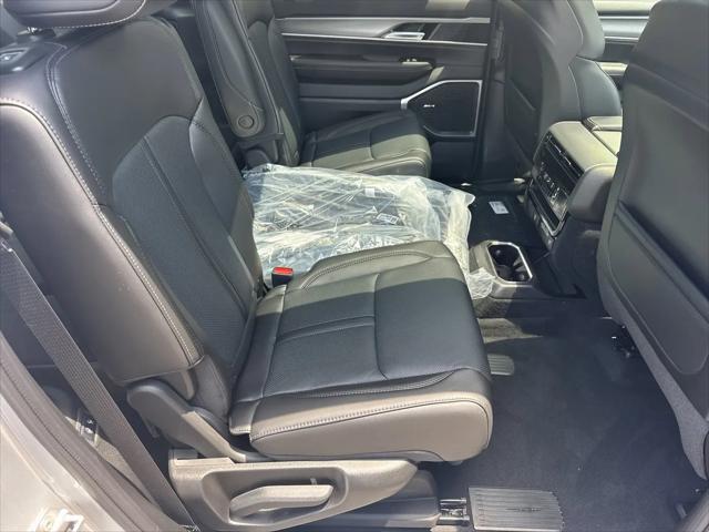 2026 Jeep Grand Wagoneer Upland 4x4