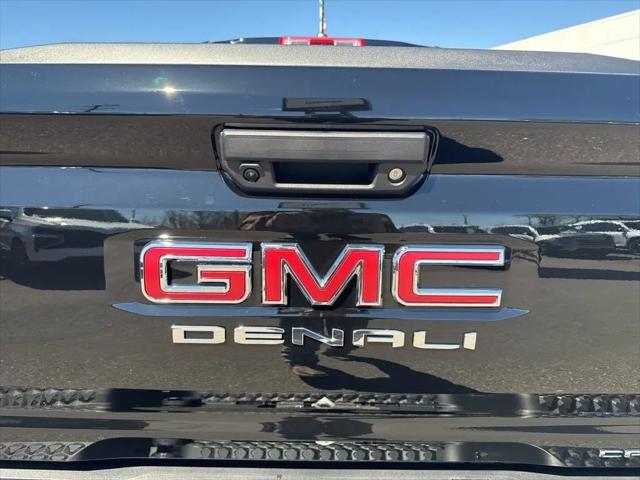 2026 GMC Canyon Denali, 4WD