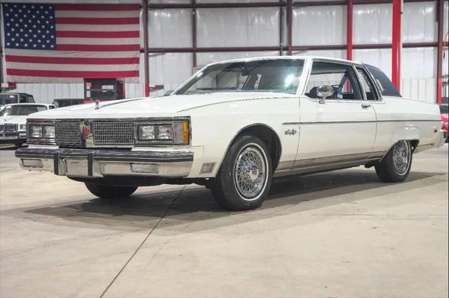 1983 Oldsmobile 98 Base for sale in Grand Rapids, MI
