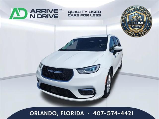 2023 Chrysler Pacifica Touring L for sale in Orlando, FL
