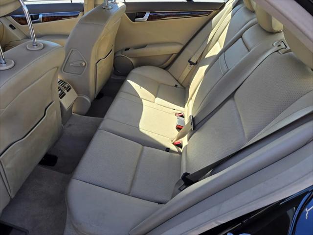 2013 Mercedes-Benz C-CLASS C 300 Sport 4MATIC