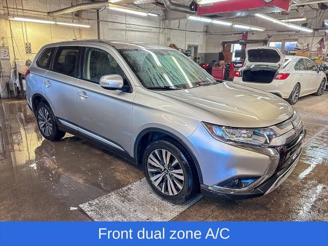 2019 Mitsubishi Outlander SE