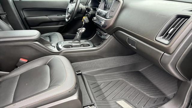 2022 GMC Canyon AT4 w/Leather