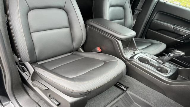 2022 GMC Canyon AT4 w/Leather