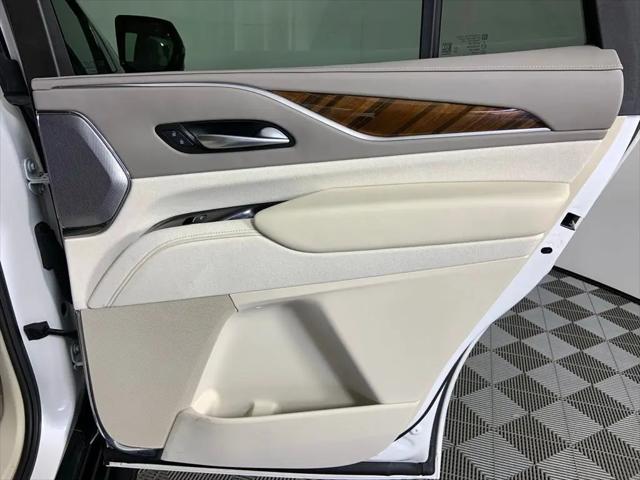 2024 Cadillac Escalade 4WD Sport Platinum