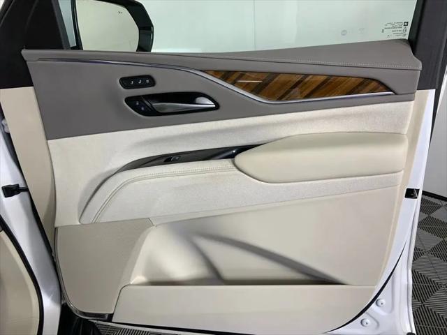 2024 Cadillac Escalade 4WD Sport Platinum