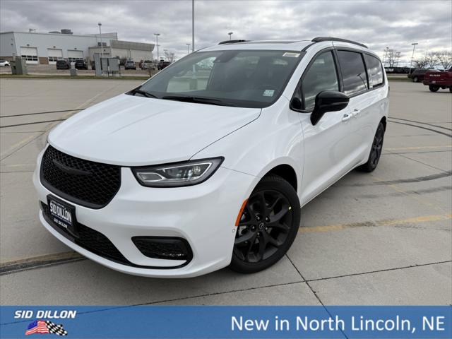 2026 Chrysler Pacifica PACIFICA LIMITED