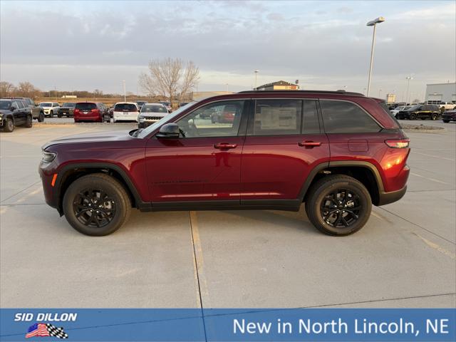 2026 Jeep Grand Cherokee GRAND CHEROKEE LAREDO ALTITUDE 4X4