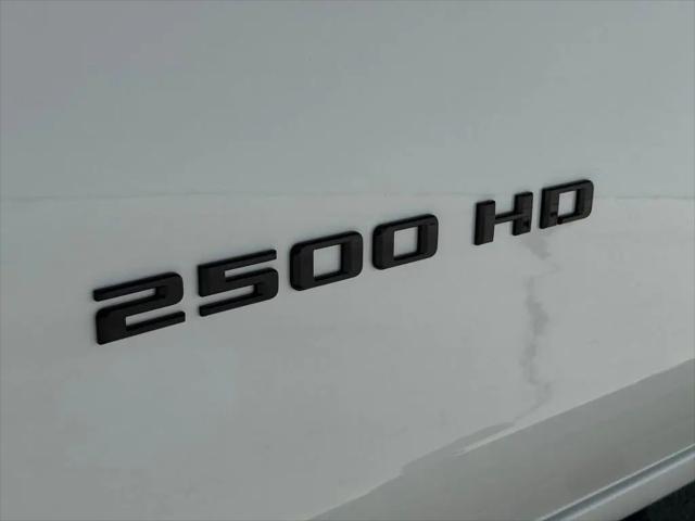 2026 Chevrolet Silverado 2500HD Crew Cab, Standard Bed, LT, 4WD
