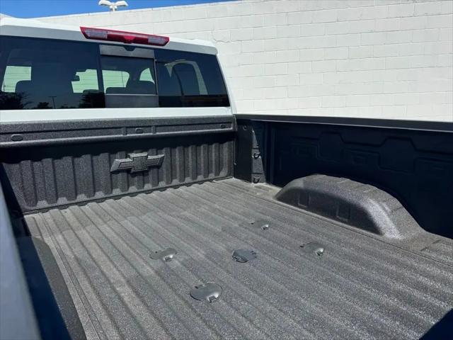 2026 Chevrolet Silverado 2500HD Crew Cab, Standard Bed, LT, 4WD