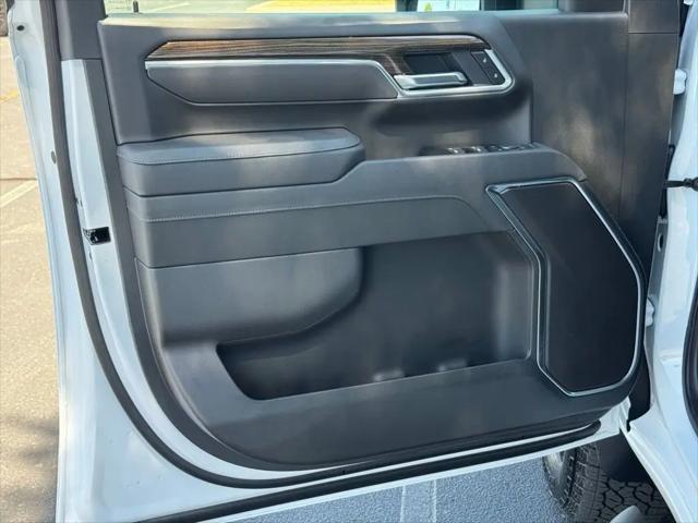 2026 Chevrolet Silverado 2500HD Crew Cab, Standard Bed, LT, 4WD