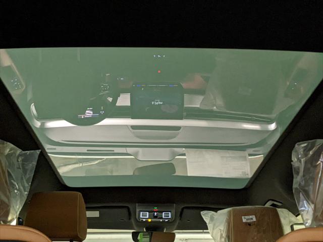 2025 Volkswagen ID. Buzz Pro S Plus with 4MOTION