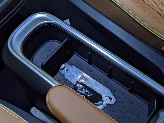 2025 Volkswagen ID. Buzz Pro S Plus with 4MOTION