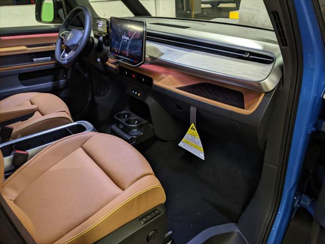 2025 Volkswagen ID. Buzz Pro S Plus with 4MOTION