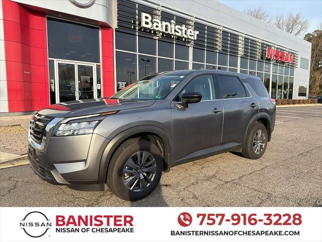 2025 Nissan Pathfinder S FWD