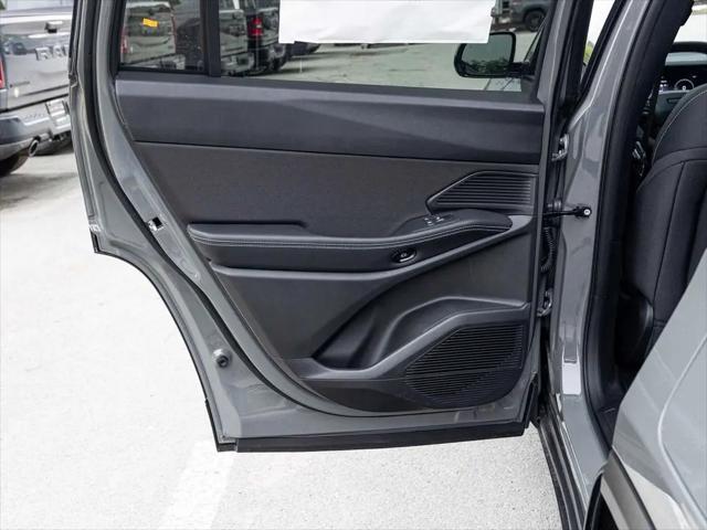 2026 Jeep Cherokee Laredo 4x4