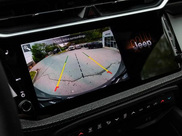 2026 Jeep Cherokee Laredo 4x4