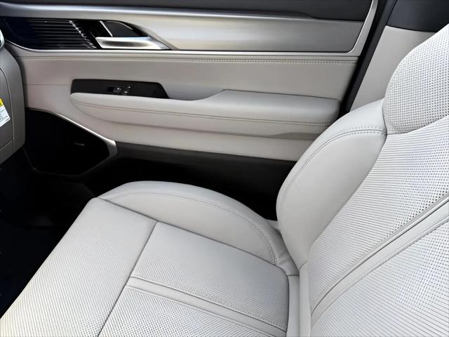 2026 Jeep Grand Wagoneer Limited Altitude 4x4