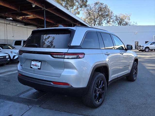 2026 Jeep Grand Cherokee Altitude 4x4