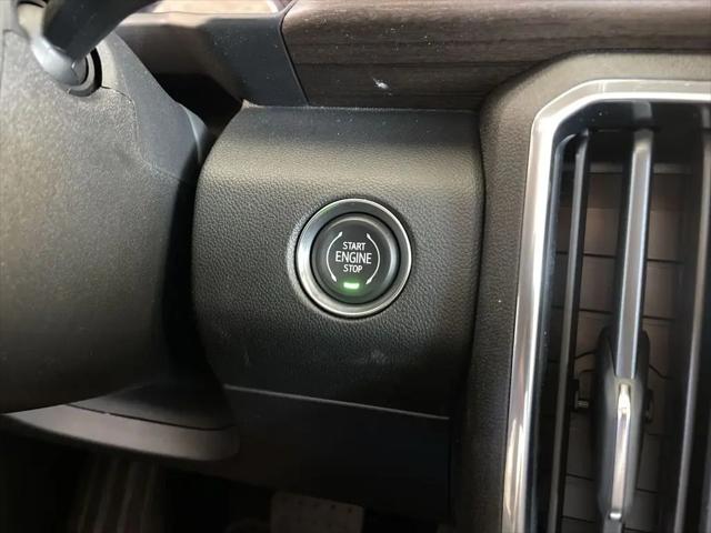 2026 GMC Acadia Denali Ultimate AWD